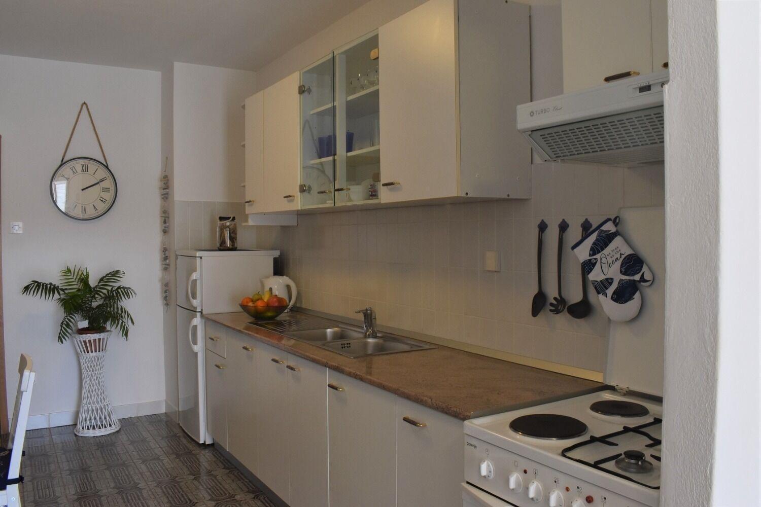 Apartments Frama - 3 Apartments Бол Екстер'єр фото