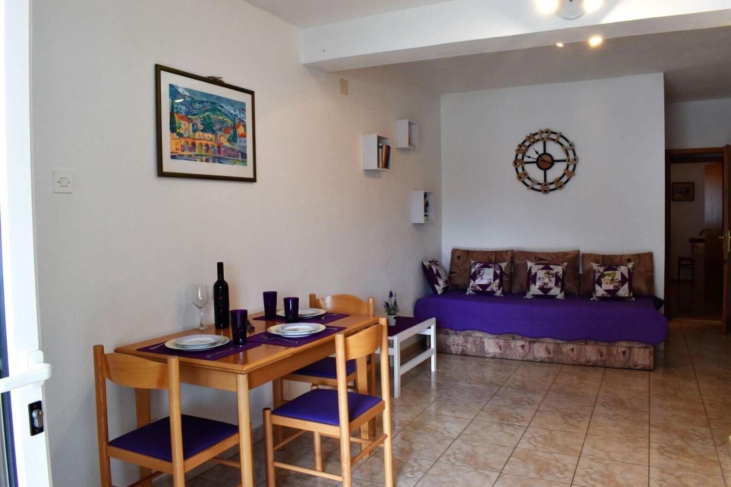 Apartments Frama - 3 Apartments Бол Екстер'єр фото